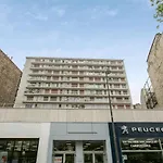 Charming studio near Tour Eiffel, Invalides, Beaugrenelle - Welkeys