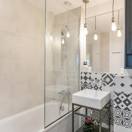 Apartment Charming Near Tour Eiffel Invalides Beaugrenelle *