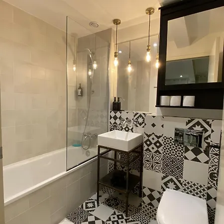 Charming Near Tour Eiffel Invalides Beaugrenelle Apartment *