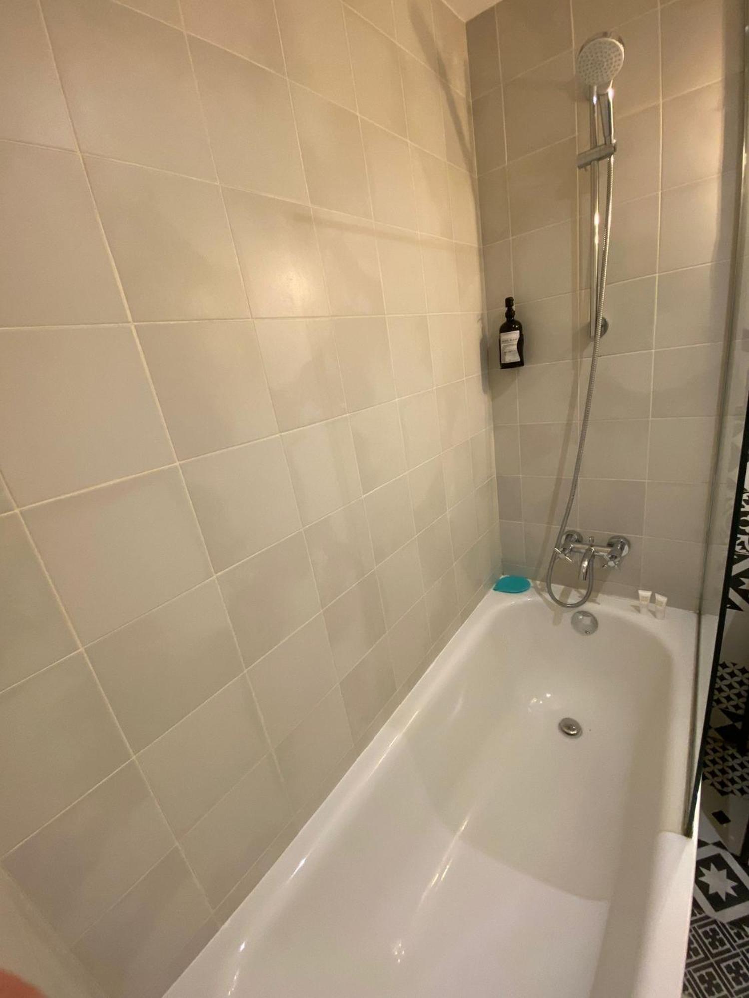 Charming Near Tour Eiffel, Invalides, Beaugrenelle - Welkeys * Parigi
