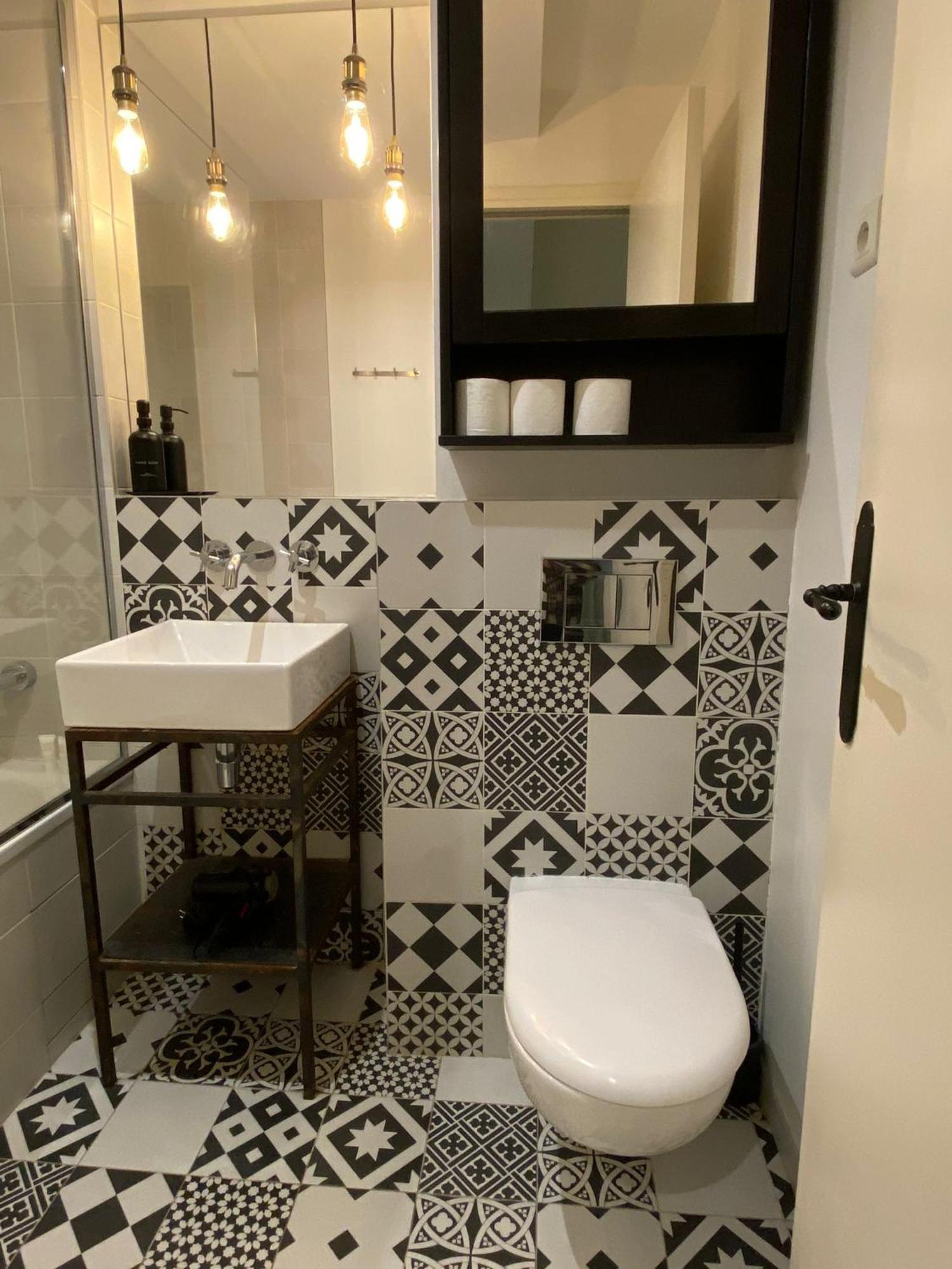 Charming Near Tour Eiffel, Invalides, Beaugrenelle - Welkeys *